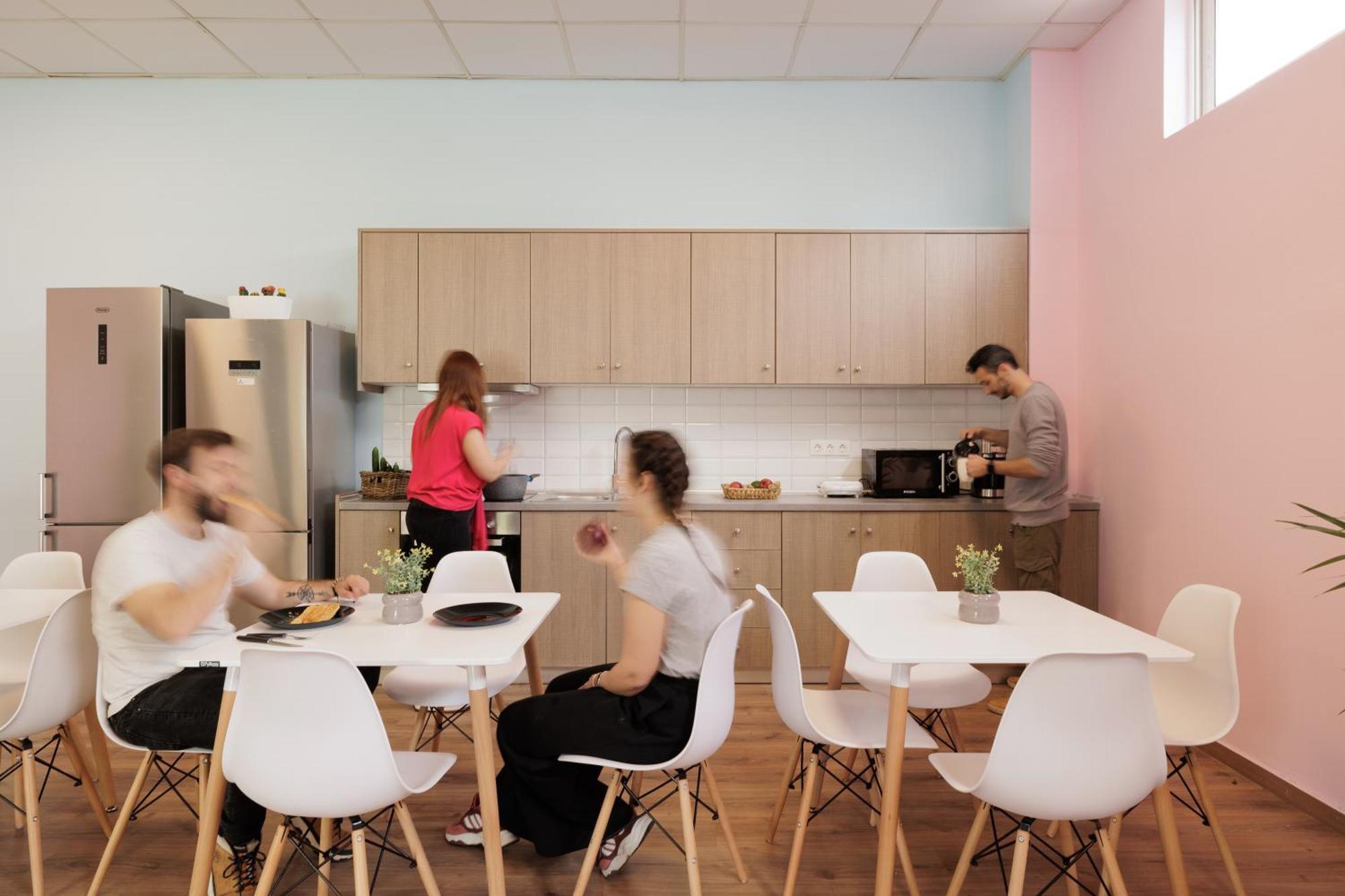 Local Hostel & Suites Potamós エクステリア 写真