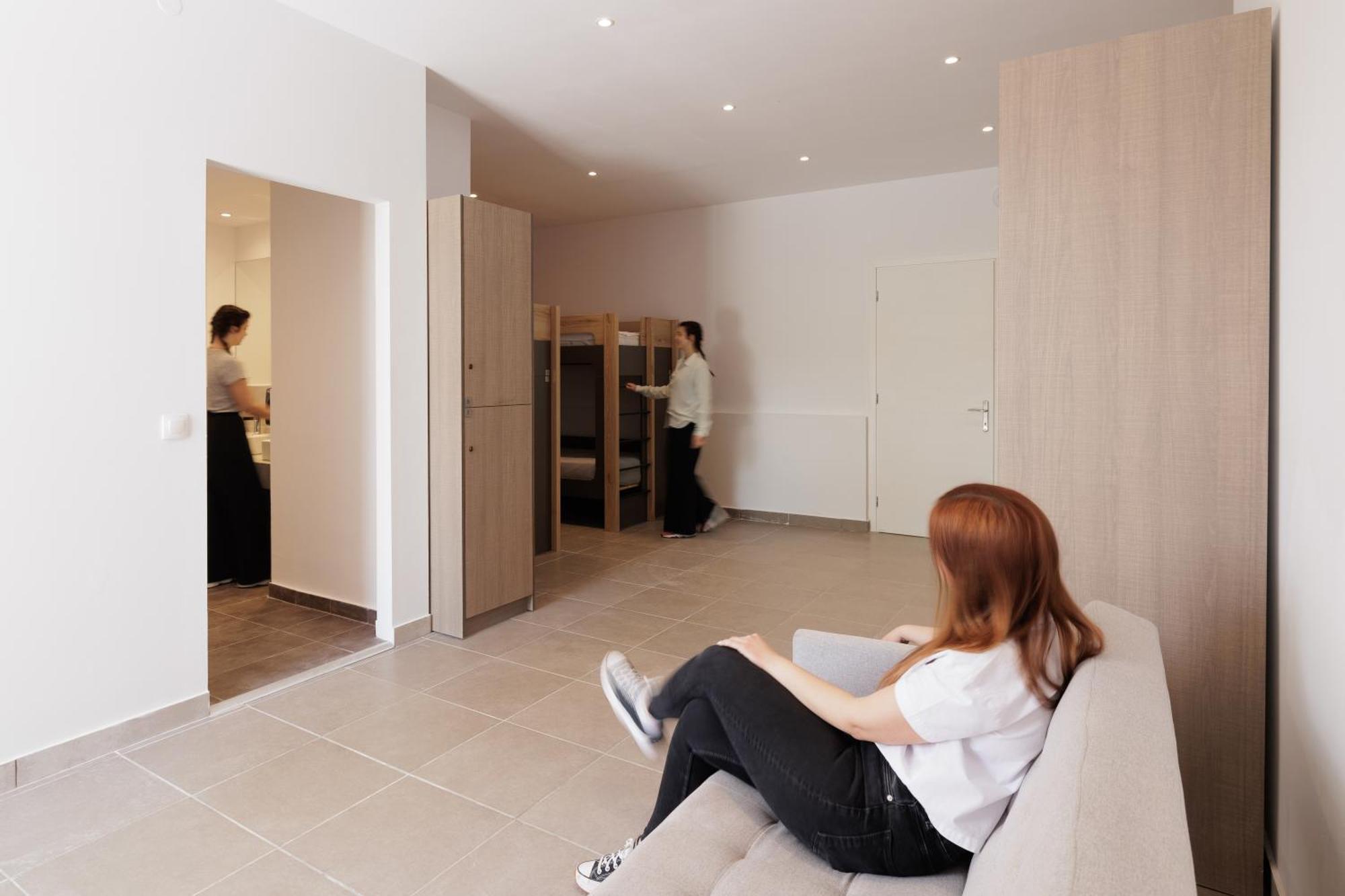 Local Hostel & Suites Potamós エクステリア 写真